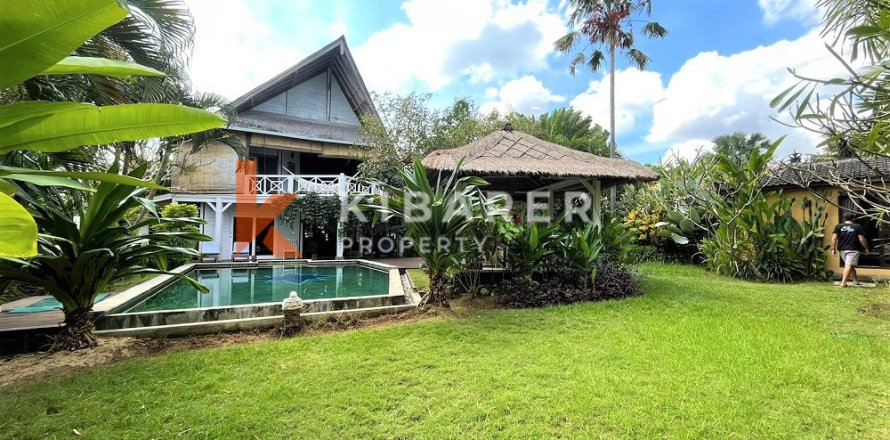 4 bedrooms Villa in Tibubeneng, Badung, Indonesia No. 12792