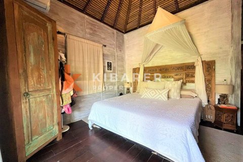 4 bedrooms Villa in Tibubeneng, Badung, Indonesia No. 12792 18
