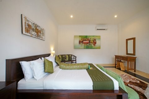 Вилла с 5 спальнями в Seminyak, Бадунг, Индонезия № 1011 15