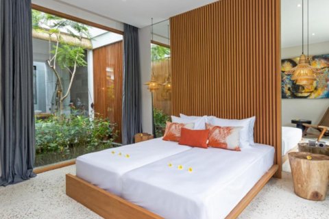 Вилла с 4 спальнями в Kerobokan, Бадунг, Индонезия № 1013 21