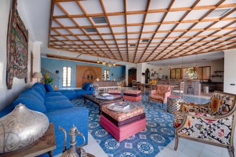 Вилла с 4 спальнями в Seminyak, Бадунг, Индонезия № 783 3