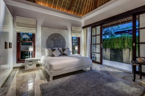 Вилла с 4 спальнями в Seminyak, Бадунг, Индонезия № 780 14
