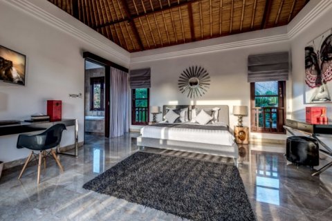 Вилла с 4 спальнями в Seminyak, Бадунг, Индонезия № 780 24