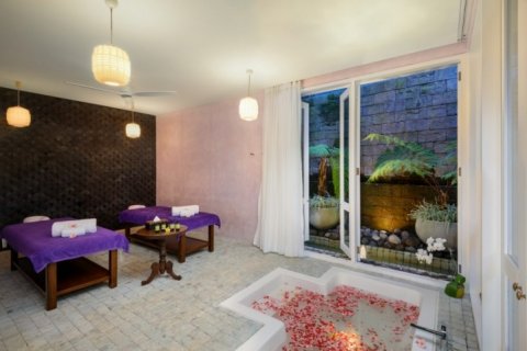 5 bedrooms Villa in Seminyak, Badung, Indonesia No. 785 19