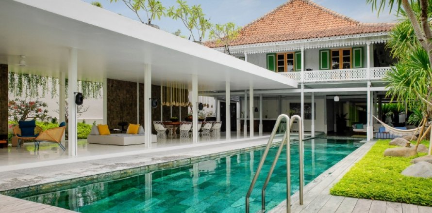 5 bedrooms Villa in Seminyak, Badung, Indonesia No. 785