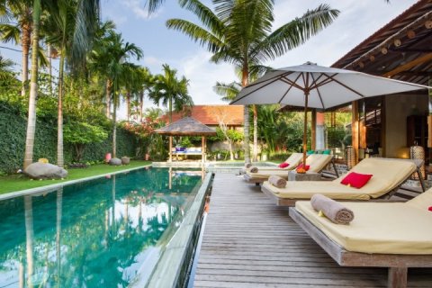 Вилла с 7 спальнями в Canggu, Бадунг, Индонезия № 786 5