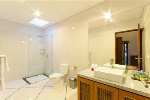 6 bedrooms Villa in Seminyak, Badung, Indonesia No. 782 15