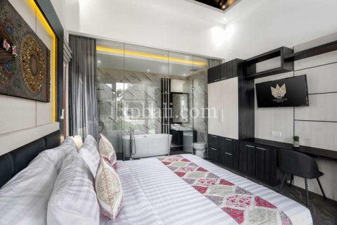 Вилла с 29 спальнями в Seminyak, Бадунг, Индонезия № 273 8