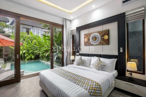 Вилла с 29 спальнями в Seminyak, Бадунг, Индонезия № 273