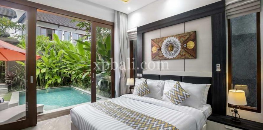 Вилла с 29 спальнями в Seminyak, Бадунг, Индонезия № 273