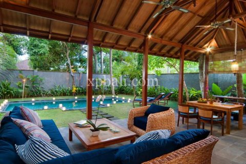 7 bedrooms Villa in Jimbaran, Badung, Indonesia No. 272 5