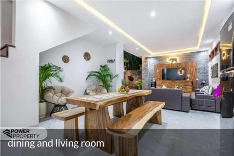 3 bedrooms Villa in Seminyak, Badung, Indonesia No. 274 14