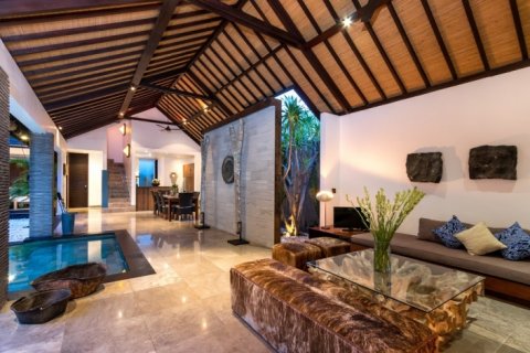 4 bedrooms Villa in Seminyak, Badung, Indonesia No. 1137 15