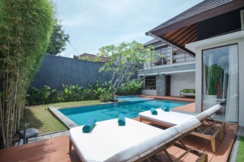 Вилла с 3 спальнями в Seminyak, Бадунг, Индонезия № 1136 2