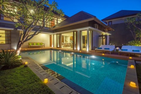 Вилла с 3 спальнями в Seminyak, Бадунг, Индонезия № 1136 9