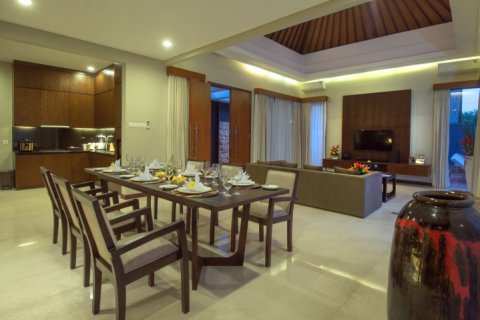 Вилла с 3 спальнями в Seminyak, Бадунг, Индонезия № 1136 8