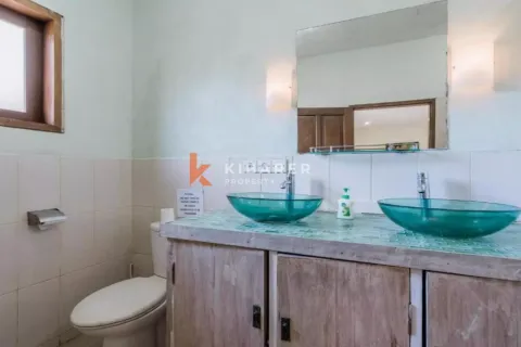 4 bedrooms Villa in Seminyak, Badung, Indonesia No. 11976 12