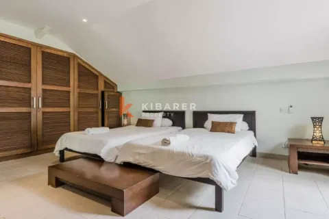 4 bedrooms Villa in Seminyak, Badung, Indonesia No. 11976 20
