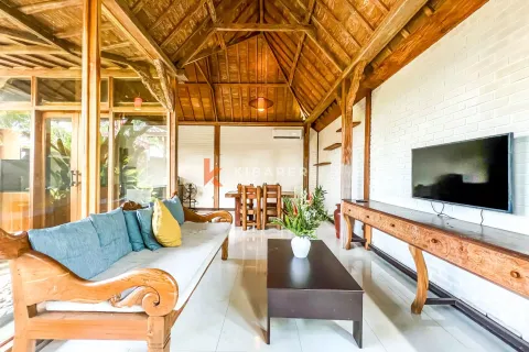 2 bedrooms Villa in Tabanan, Indonesia No. 11956 4