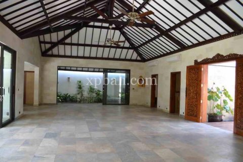 6 bedrooms Villa in Canggu, Badung, Indonesia No. 483