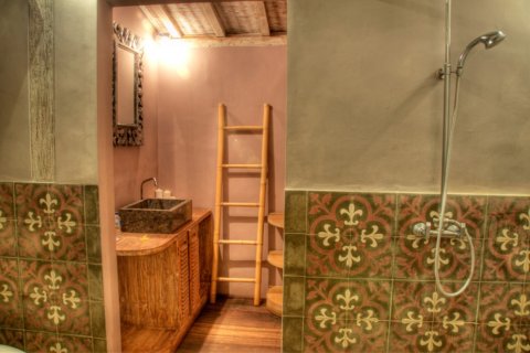 2 bedrooms Villa in Seminyak, Badung, Indonesia No. 11352 18