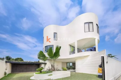 4 bedrooms Villa in Kediri, Indonesia No. 12312