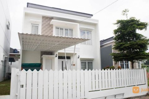 4 bedrooms House in Lembang, West Bandung, Indonesia No. 5481