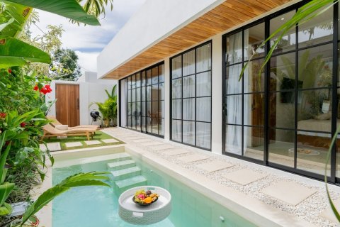 ЖК BALIVE VILLAS UBUD COMPLEX 3 в Убуд, Гианьяр, Индонезия № 9422