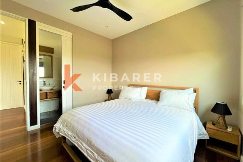 3 bedrooms Villa in South Kuta, Badung, Indonesia No. 13145 7