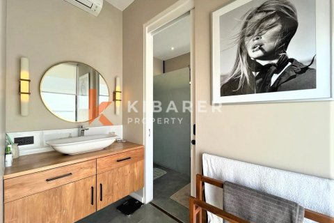 3 bedrooms Villa in South Kuta, Badung, Indonesia No. 13145 8