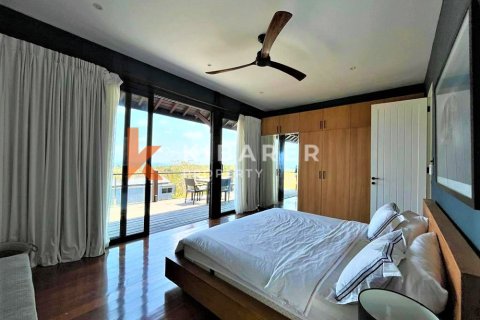 3 bedrooms Villa in South Kuta, Badung, Indonesia No. 13145 15