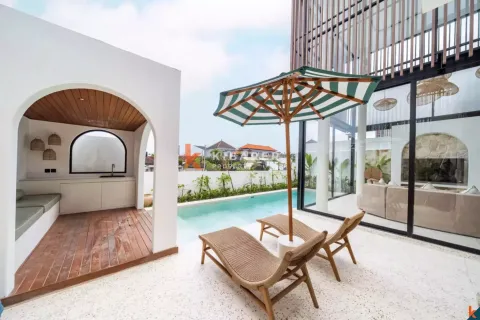 3 bedrooms Villa in Tibubeneng, Badung, Indonesia No. 13143 2