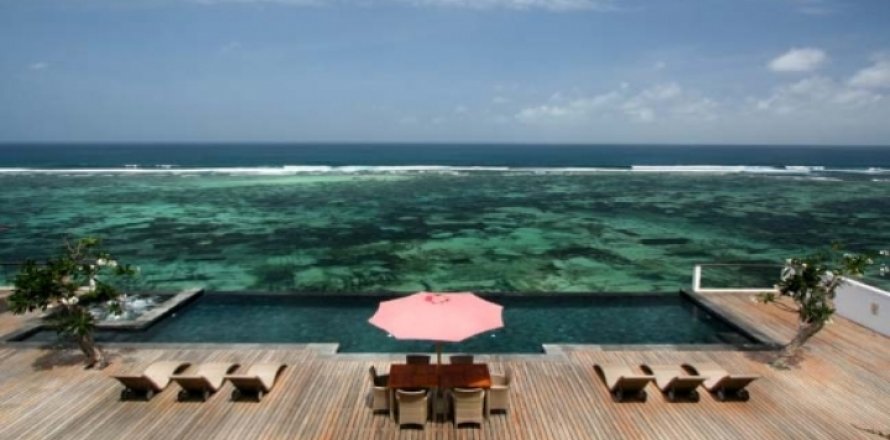 Вилла с 4 спальнями в Nusa Dua, Бадунг, Индонезия № 634