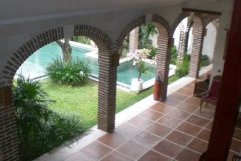 Вилла с 3 спальнями в Seminyak, Бадунг, Индонезия № 997 5