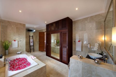 Вилла с 3 спальнями в Seminyak, Бадунг, Индонезия № 1000 15