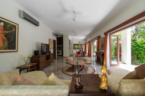 Вилла с 3 спальнями в Seminyak, Бадунг, Индонезия № 1000 7
