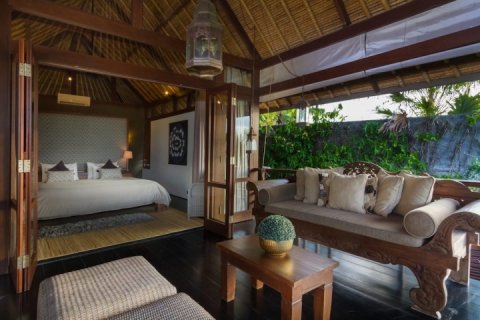 4 bedrooms Villa in South Kuta, Badung, Indonesia No. 999 10