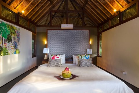 4 bedrooms Villa in South Kuta, Badung, Indonesia No. 999 12