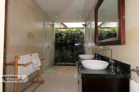 3 bedrooms Villa in Canggu, Badung, Indonesia No. 7655 8
