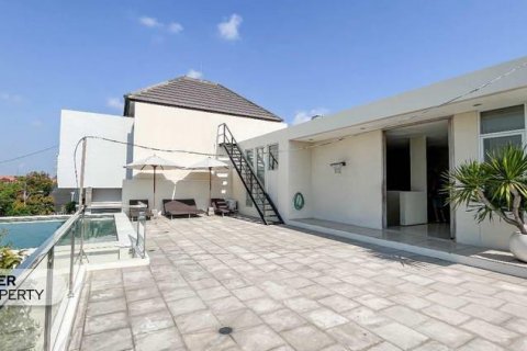 5 bedrooms Villa in Kerobokan, Badung, Indonesia No. 7656