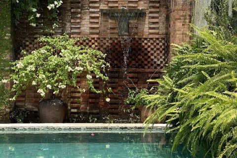 5 bedrooms Villa in Canggu, Badung, Indonesia No. 7654 8