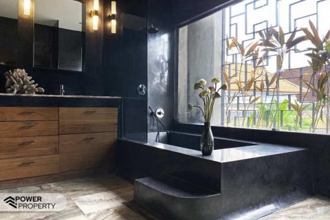 5 bedrooms Villa in Canggu, Badung, Indonesia No. 7654 4