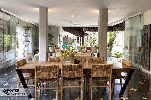 5 bedrooms Villa in Canggu, Badung, Indonesia No. 7654 18