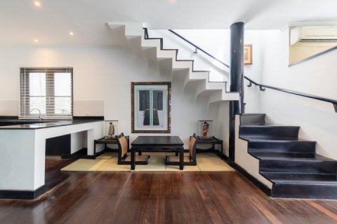 2 bedrooms Villa in Seminyak, Badung, Indonesia No. 8507 2