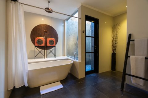 2 bedrooms Villa in Seminyak, Badung, Indonesia No. 8507 13