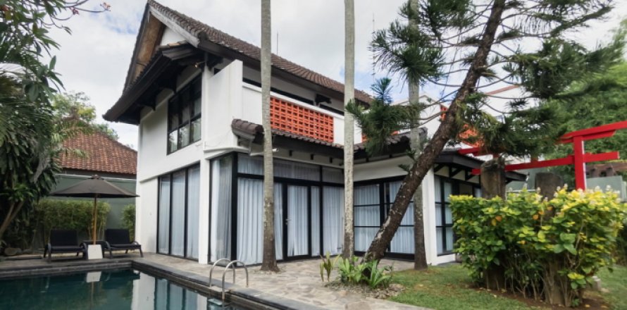 2 bedrooms Villa in Seminyak, Badung, Indonesia No. 8507