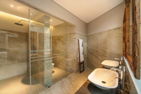 3 bedrooms Villa in Nusa Dua, Badung, Indonesia No. 8508 11