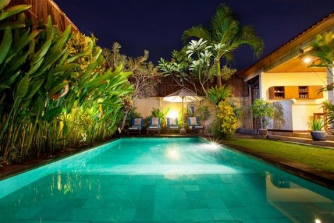 2 bedrooms Villa in Kerobokan, Badung, Indonesia No. 1707 2