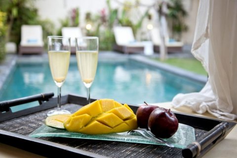 2 bedrooms Villa in Kerobokan, Badung, Indonesia No. 1707 3