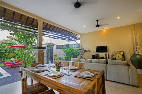 Вилла с 2 спальнями в Seminyak, Бадунг, Индонезия № 1701 4
